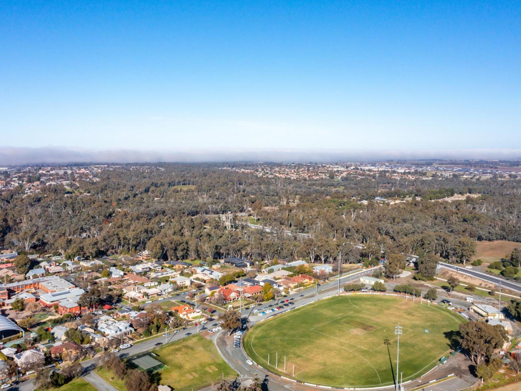 Nrma Echuca Holiday Park 外观 照片