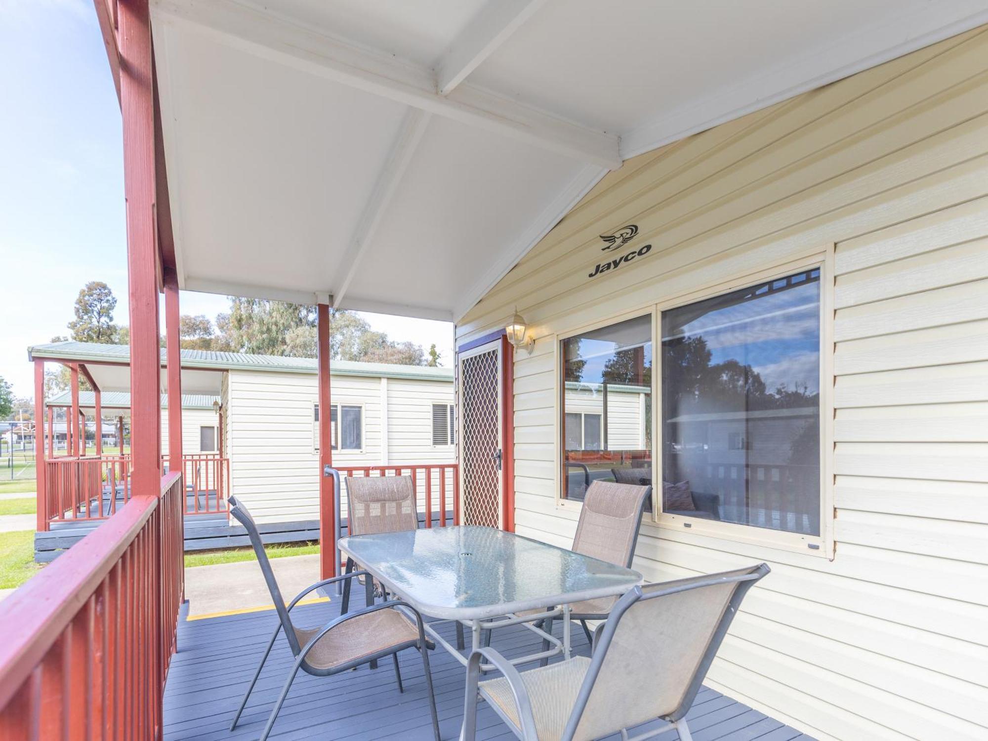 Nrma Echuca Holiday Park 外观 照片