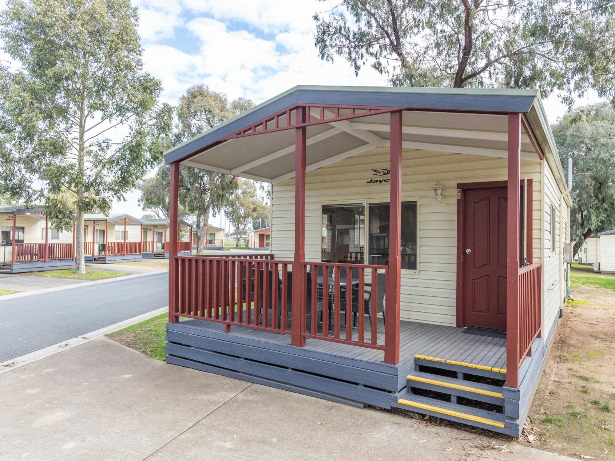 Nrma Echuca Holiday Park 外观 照片