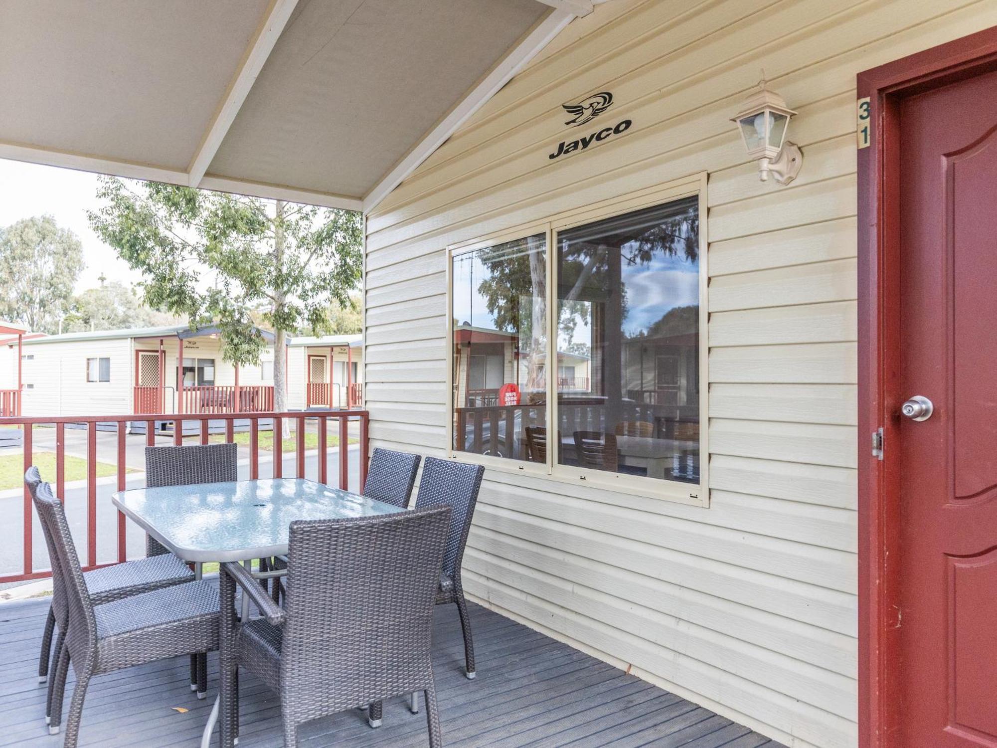 Nrma Echuca Holiday Park 外观 照片